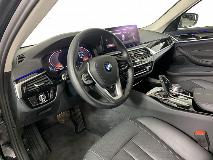 BMW 5 серии 2, 2021 года, Автоматическая, ЧЕРНЫЙ