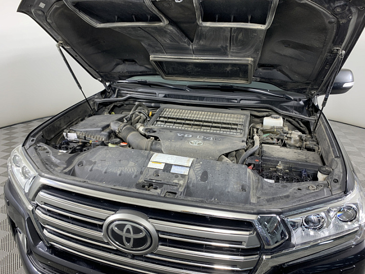 TOYOTA Land Cruiser 4.5, 2015 года, Автоматическая, ЧЕРНЫЙ