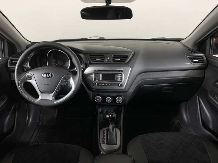 KIA Rio 1.6, 2017 года, Автоматическая, КРАСНЫЙ