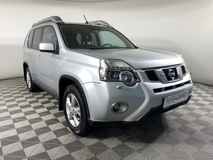 NISSAN X-Trail 2, 2012 года, Механика, Серебристый