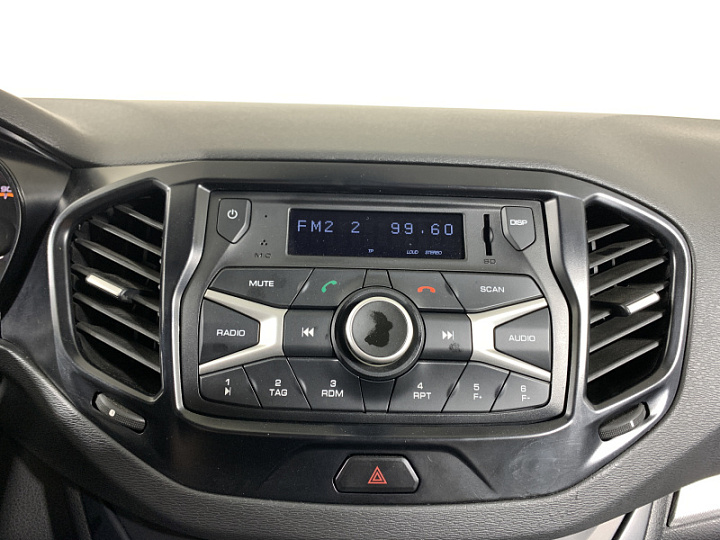 Lada Vesta 1.6, 2020 года, Механика, СЕРЫЙ