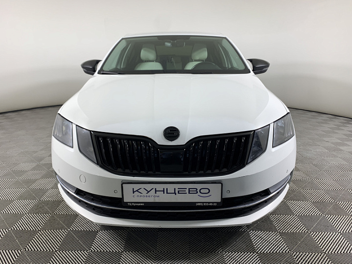 SKODA Octavia 1.4, 2019 года, Робот, БЕЛЫЙ