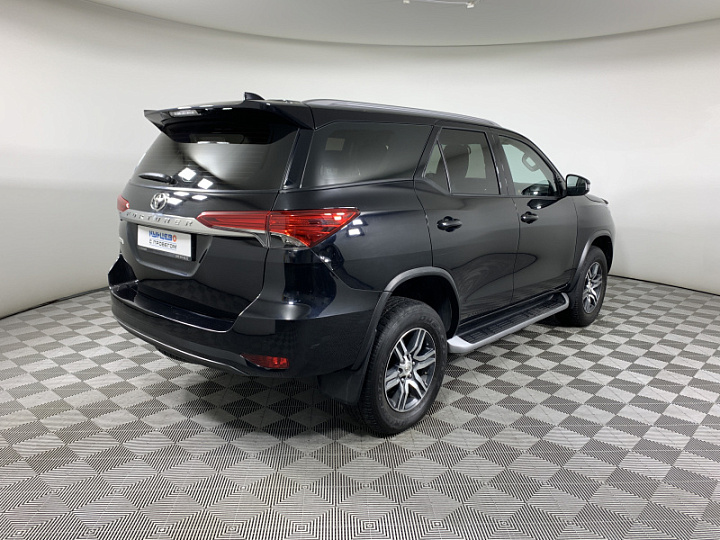TOYOTA Fortuner 2.8, 2021 года, Автоматическая, ЧЕРНЫЙ