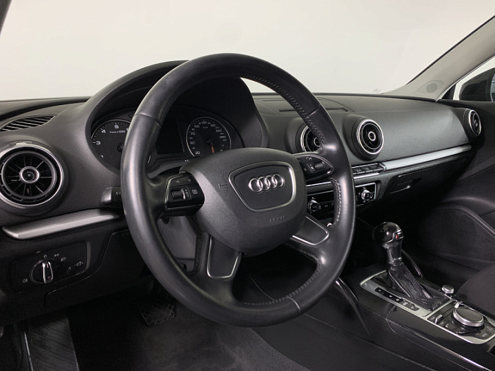 AUDI A3 1.4, 2014 года, Робот, ЧЕРНЫЙ