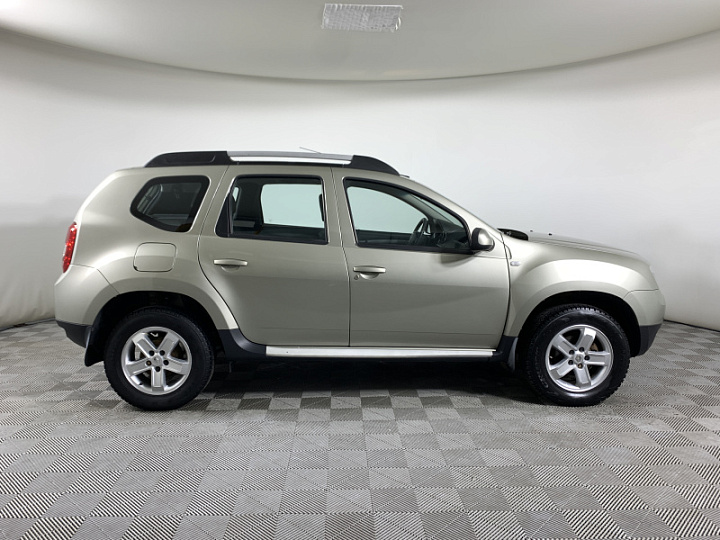 RENAULT Duster 1.6, 2013 года, Механика, БЕЖЕВЫЙ