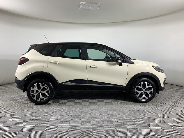 RENAULT Kaptur 1.6, 2018 года, Вариатор, БЕЖЕВЫЙ