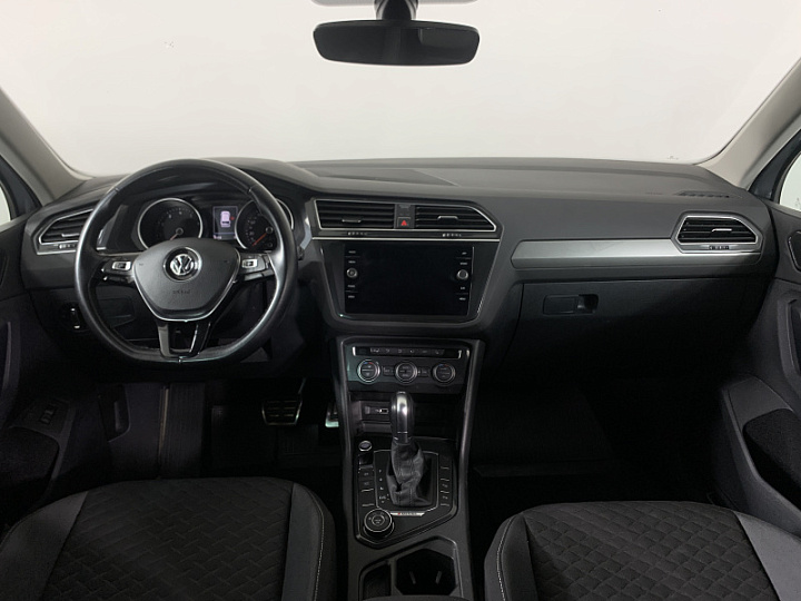 VOLKSWAGEN Tiguan 1.4, 2018 года, Робот, БЕЛЫЙ