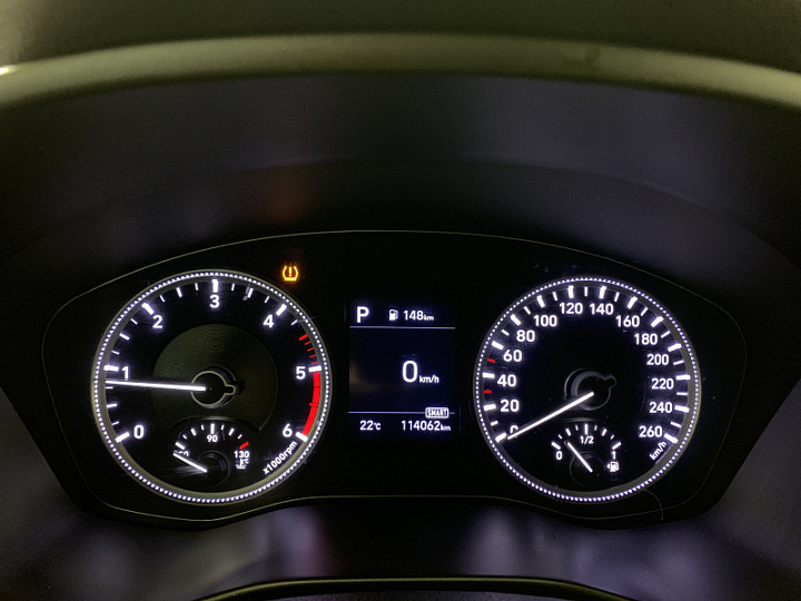 HYUNDAI Santa Fe 2.2, 2019 года, Автоматическая, БЕЖЕВЫЙ