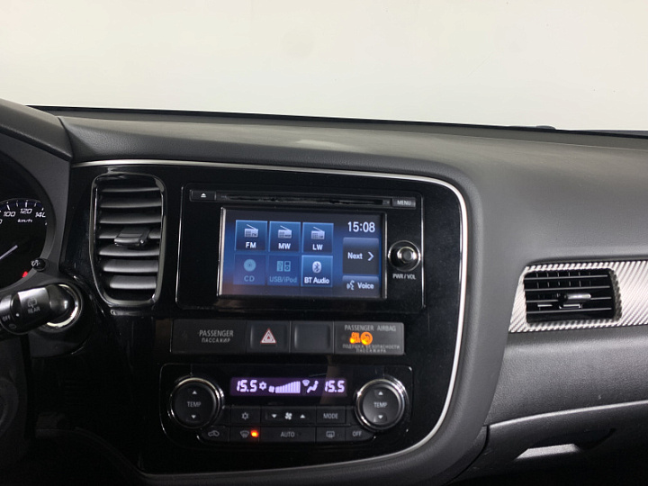 Mitsubishi Outlander 2.4, 2014 года, Вариатор, Белый