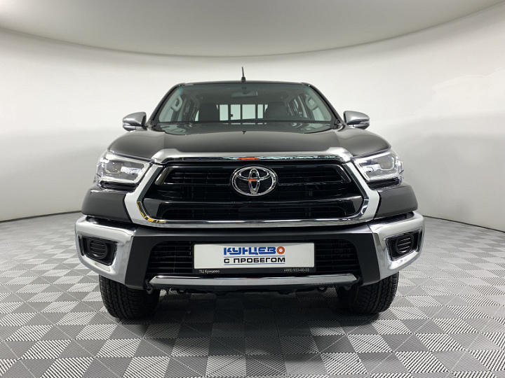 TOYOTA Hilux 2.7, 2022 года, Автоматическая, ЧЕРНЫЙ