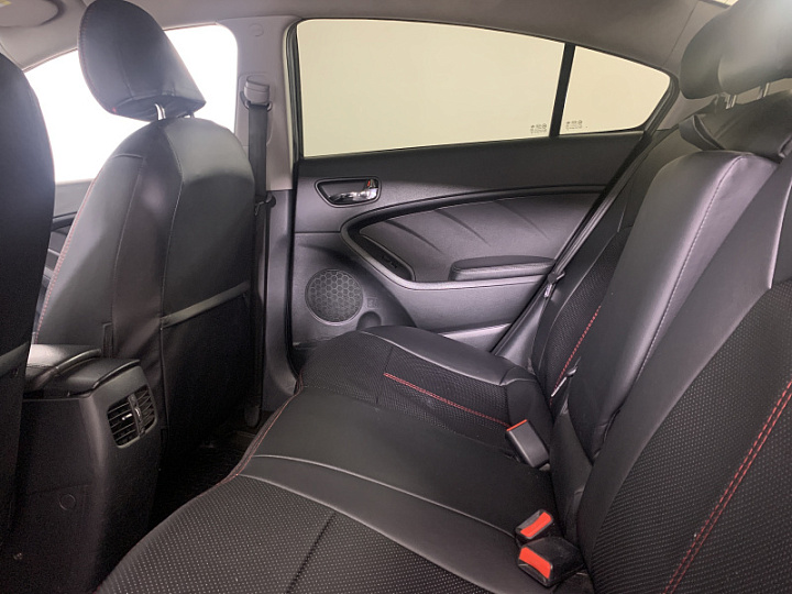 KIA Cerato 2, 2016 года, Автоматическая, ЖЕЛТЫЙ