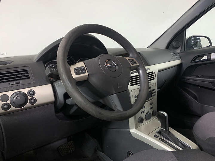 OPEL Astra 1.8, 2008 года, Автоматическая, Серебристый