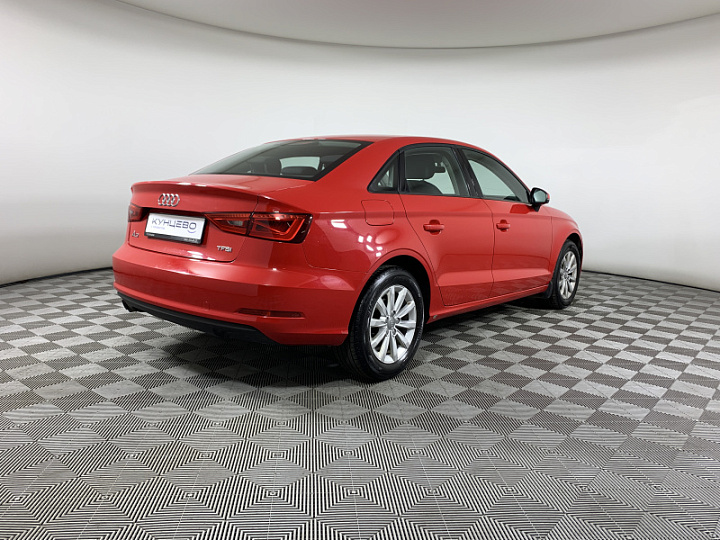 AUDI A3 1.4, 2016 года, Робот, КРАСНЫЙ