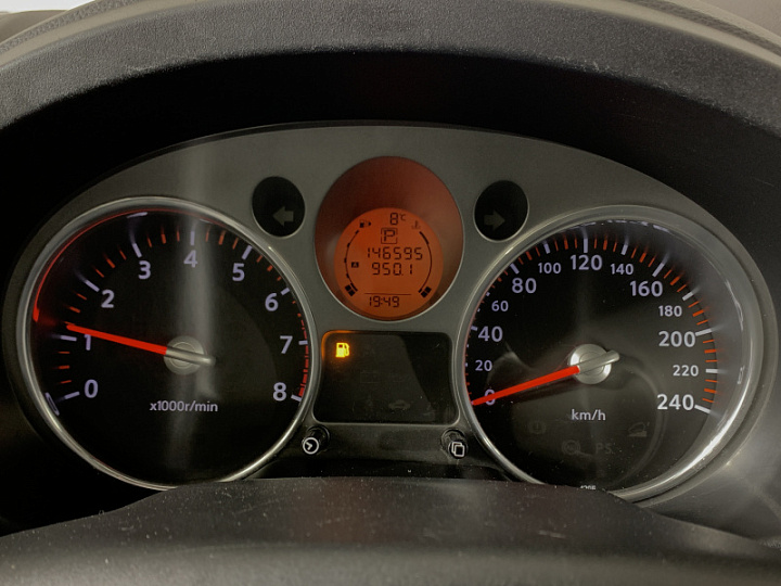 NISSAN X-Trail 2.5, 2010 года, Вариатор, ЧЕРНЫЙ