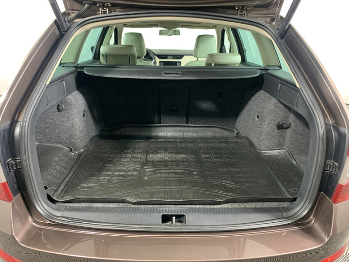 SKODA Octavia 1.8, 2014 года, Робот, КОРИЧНЕВЫЙ