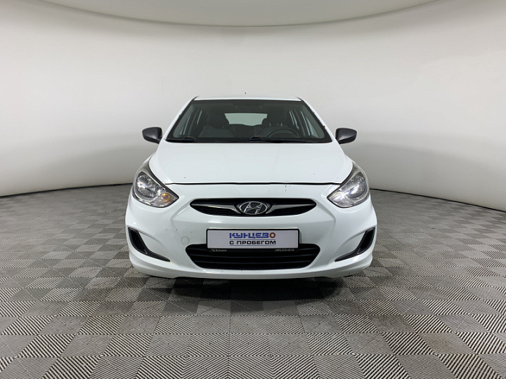 HYUNDAI Solaris 1.6, 2011 года, Механика, БЕЛЫЙ