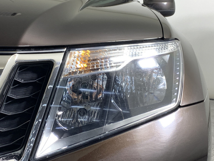 NISSAN Terrano 1.6, 2020 года, Механика, КОРИЧНЕВЫЙ