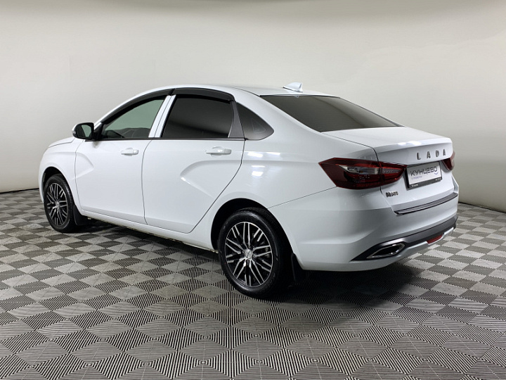 LADA (ВАЗ) Vesta 1.6, 2023 года, Механика, Белый