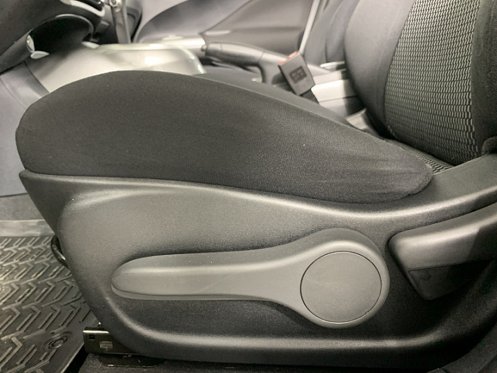NISSAN Juke 1.6, 2015 года, Вариатор, ЧЕРНЫЙ