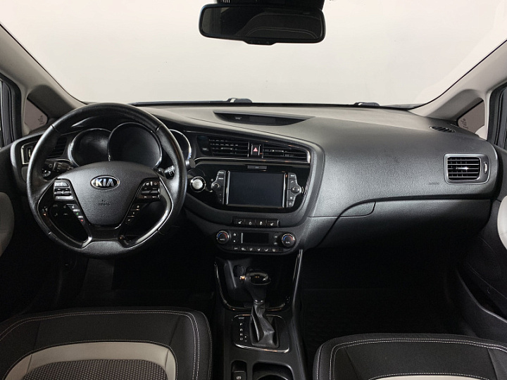 KIA Ceed 1.6, 2018 года, Робот, Серый