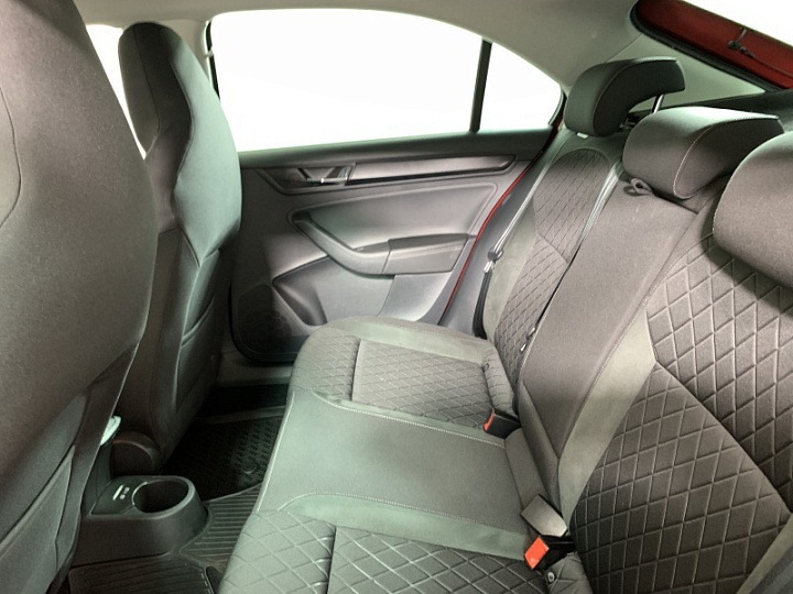SKODA Rapid 1.6, 2020 года, Автоматическая, КРАСНЫЙ