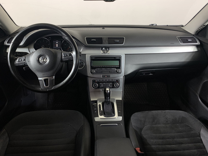 Volkswagen Passat 1.8, 2011 года, Робот, Черный
