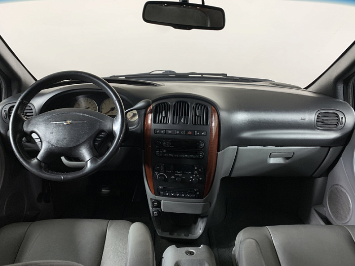 Chrysler Voyager 3.3, 2006 года, Автоматическая, Черный