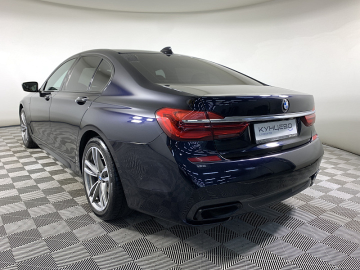 BMW 7 серии 3, 2018 года, Автоматическая, ЧЕРНЫЙ