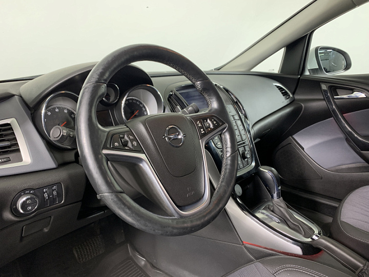 OPEL Astra 1.6, 2014 года, Автоматическая, БЕЛЫЙ