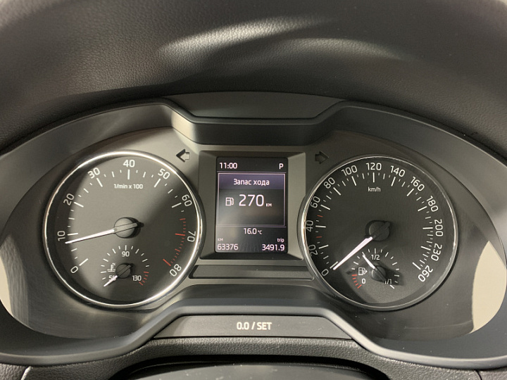 SKODA Octavia 1.4, 2016 года, Робот, ТЕМНО-СЕРЫЙ