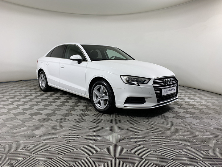 AUDI A3 1.4, 2018 года, Робот, БЕЛЫЙ