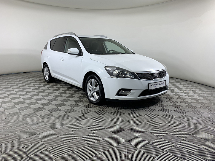 KIA Ceed 1.6, 2011 года, Автоматическая, БЕЛЫЙ