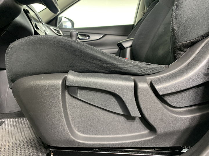 NISSAN X-Trail 1.6, 2017 года, Механика, БЕЛЫЙ