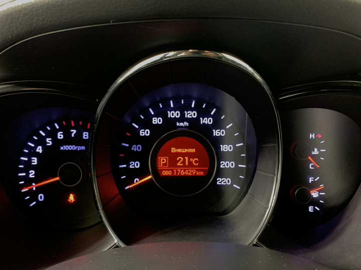 KIA Rio 1.6, 2014 года, Автоматическая, Серый