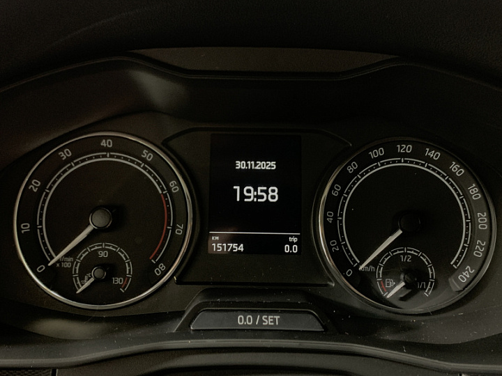 SKODA Rapid 1.4, 2020 года, Робот, СИНИЙ