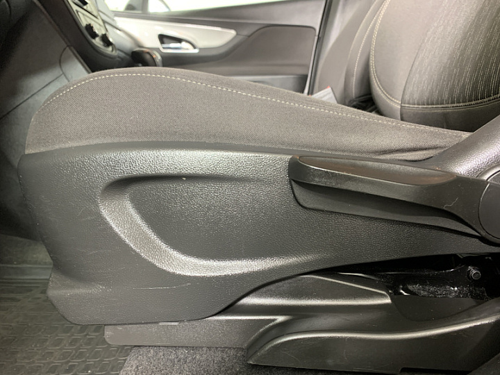 OPEL Mokka 1.8, 2013 года, Автоматическая, КОРИЧНЕВЫЙ