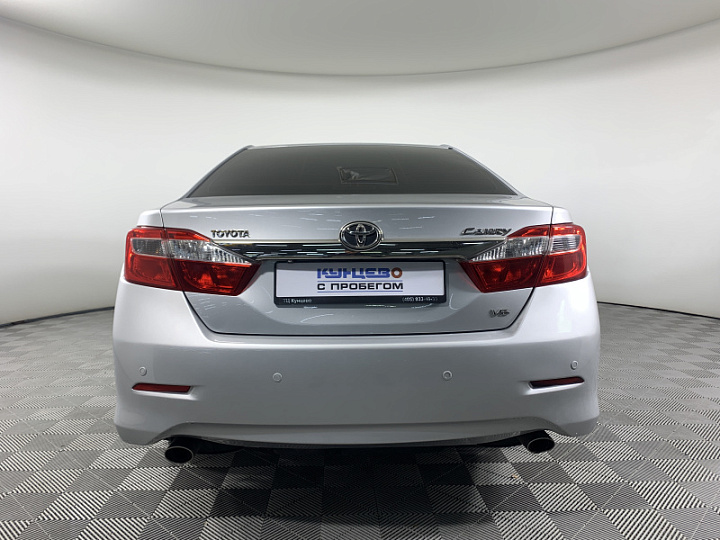 TOYOTA Camry 3.5, 2012 года, Автоматическая, Серебристый