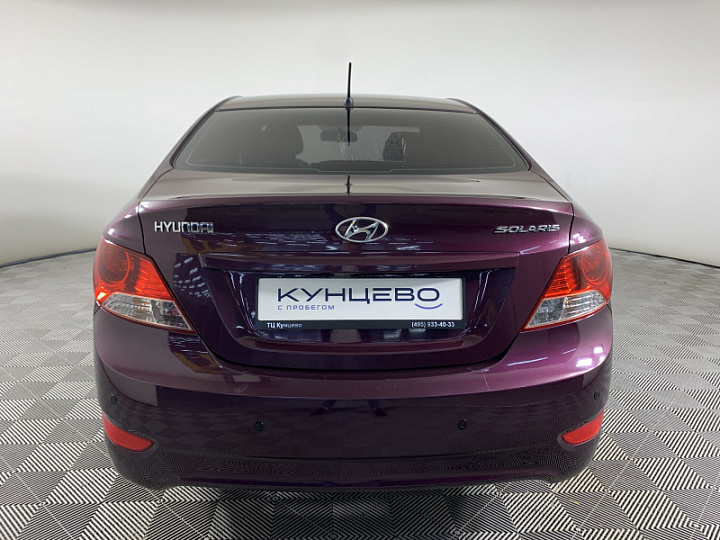 HYUNDAI Solaris 1.6, 2013 года, Механика, ФИОЛЕТОВЫЙ