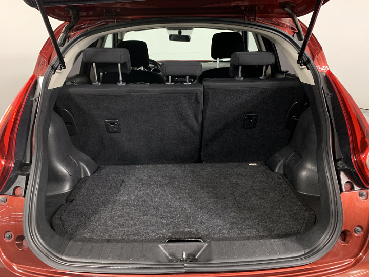 NISSAN Juke 1.6, 2012 года, Механика, КРАСНЫЙ