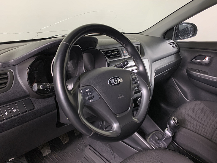 KIA Rio 1.4, 2016 года, Механика, ЧЕРНЫЙ