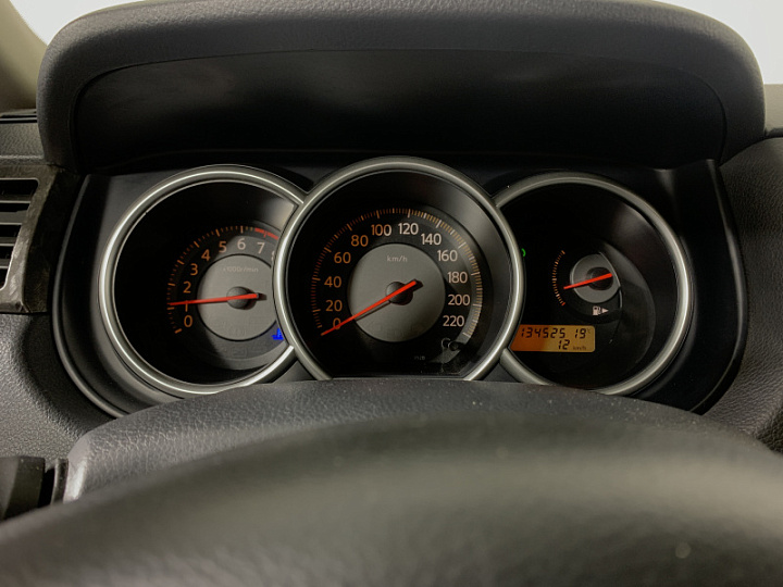 NISSAN Tiida 1.8, 2008 года, Механика, ЧЕРНЫЙ