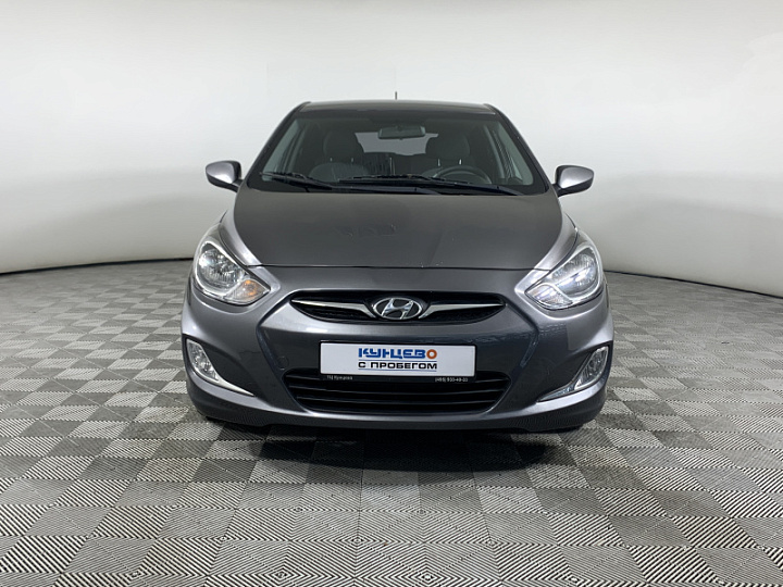 HYUNDAI Solaris 1.4, 2011 года, Автоматическая, Черно-Серый