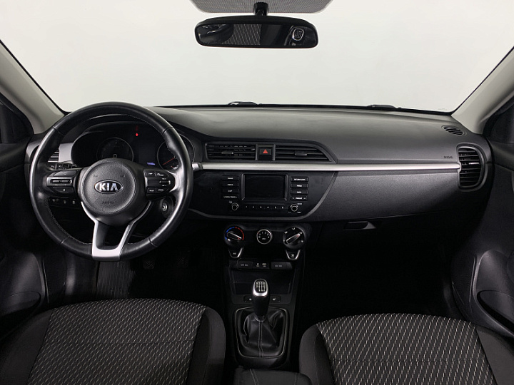 KIA Rio X-Line 1.4, 2017 года, Механика, Серебристый