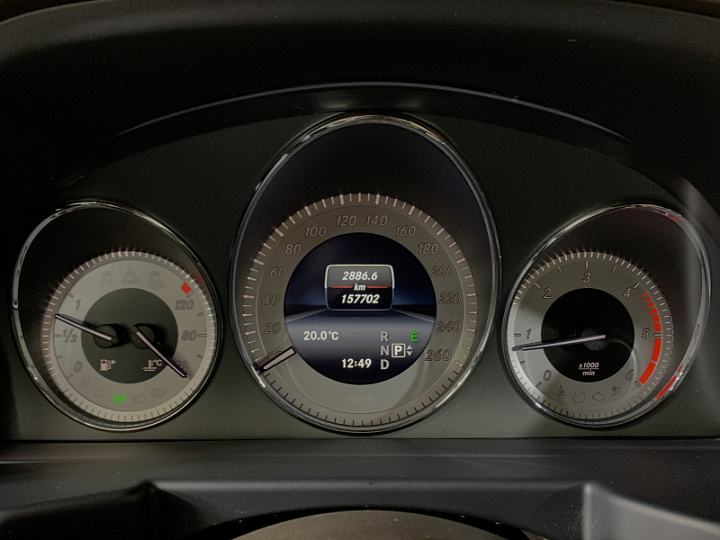 MERCEDES-BENZ GLK-Класс 2.1, 2014 года, Автоматическая, КОРИЧНЕВЫЙ