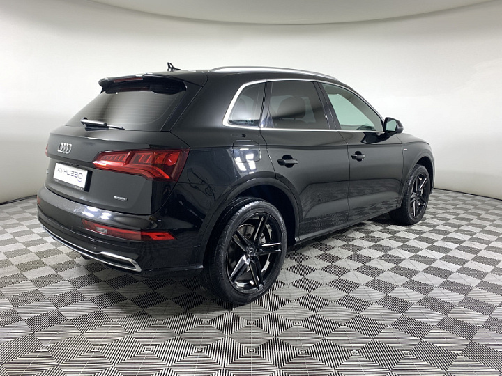Audi Q5 2, 2019 года, Робот, Черный