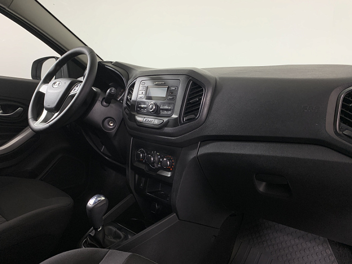 Lada XRAY 1.8, 2019 года, Робот, ЧЕРНЫЙ