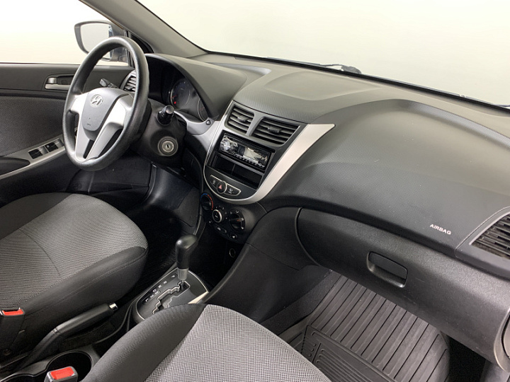 HYUNDAI Solaris 1.6, 2012 года, Автоматическая, Бежево-серый