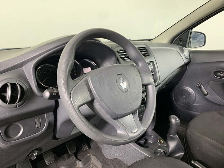 RENAULT Logan 1.6, 2015 года, Механика, БЕЛЫЙ