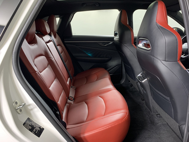 BAIC X55 1.5, 2024 года, Робот, Белый