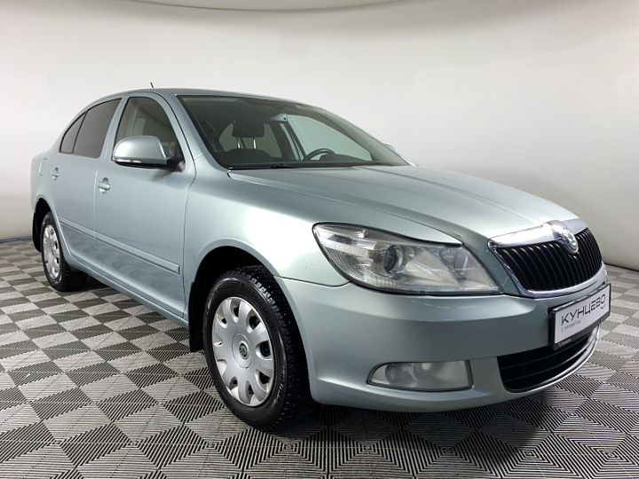 SKODA Octavia 1.6, 2012 года, Механика, ЗЕЛЕНЫЙ